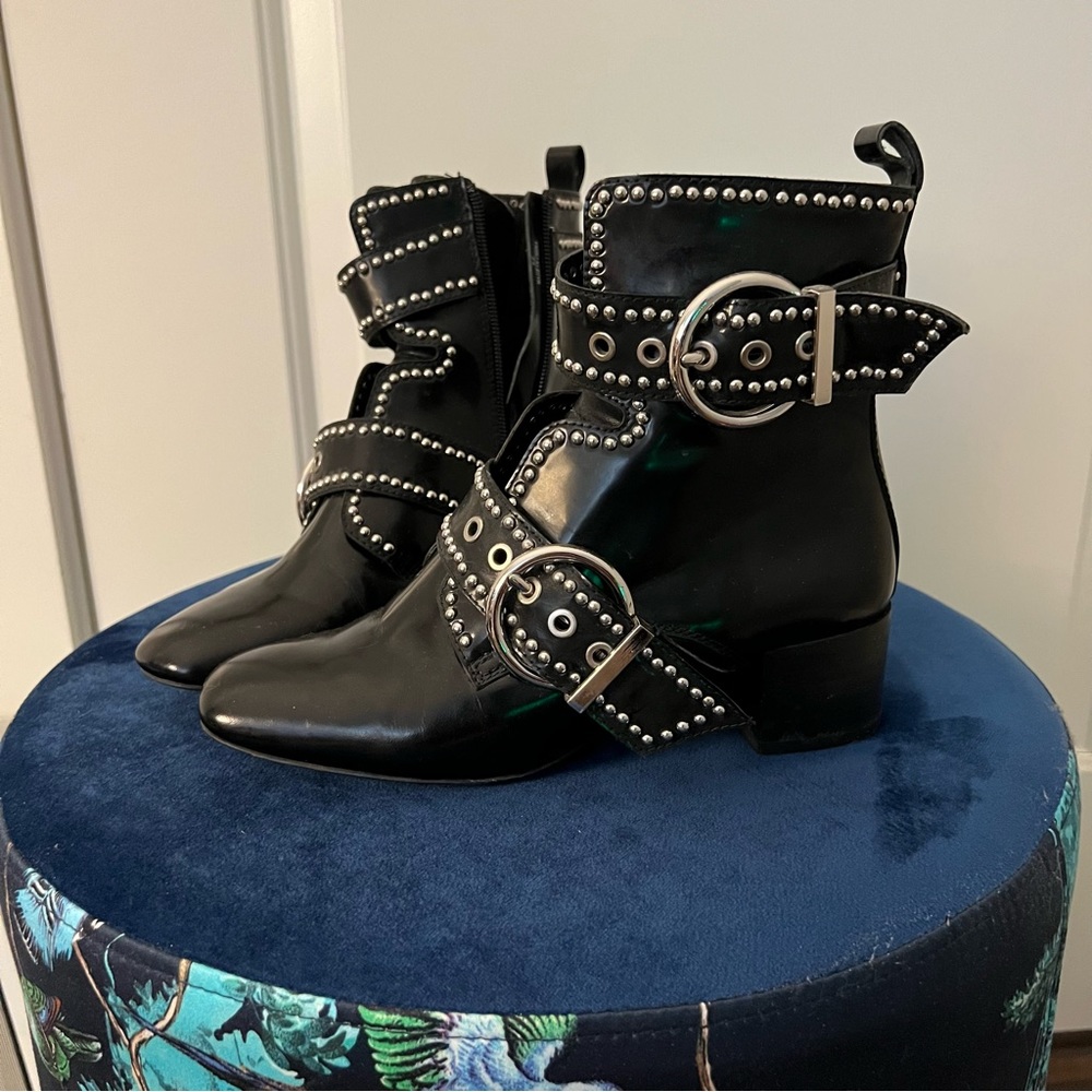 Jeffrey Campbell black patent studded ankle boots 6.5